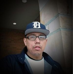 Meet your Posher, Travis